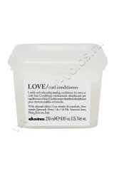 Кондиционер Davines Essential Haircare Love Curl Conditioner усиливающий завиток 250 мл
